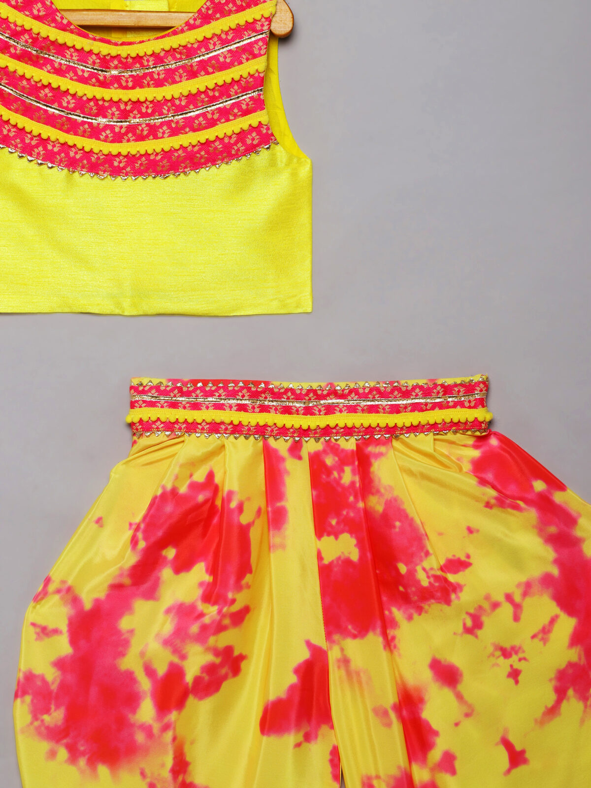 5 3 Yellow/Pink tie dye dhoti set